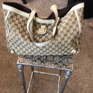 Gucci beige handbag